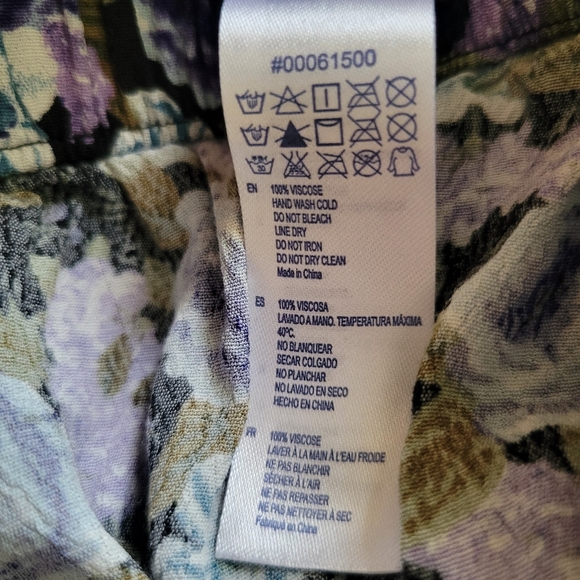 Forever 21 | Y2K Floral Button-Up Skater Skirt - Picture 6 of 6